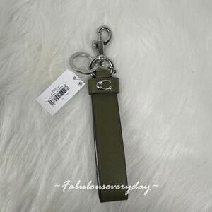 Coach Loop Bag Charm In Leather/Silver/Olive CCY34 NWT